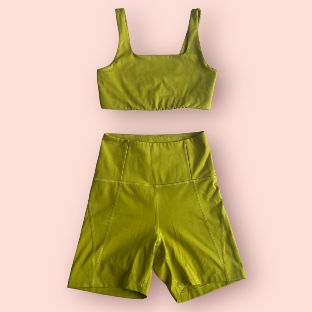 Girlfriend Collective Lime Green Matching Sports Bra and Biker a short Set, XS